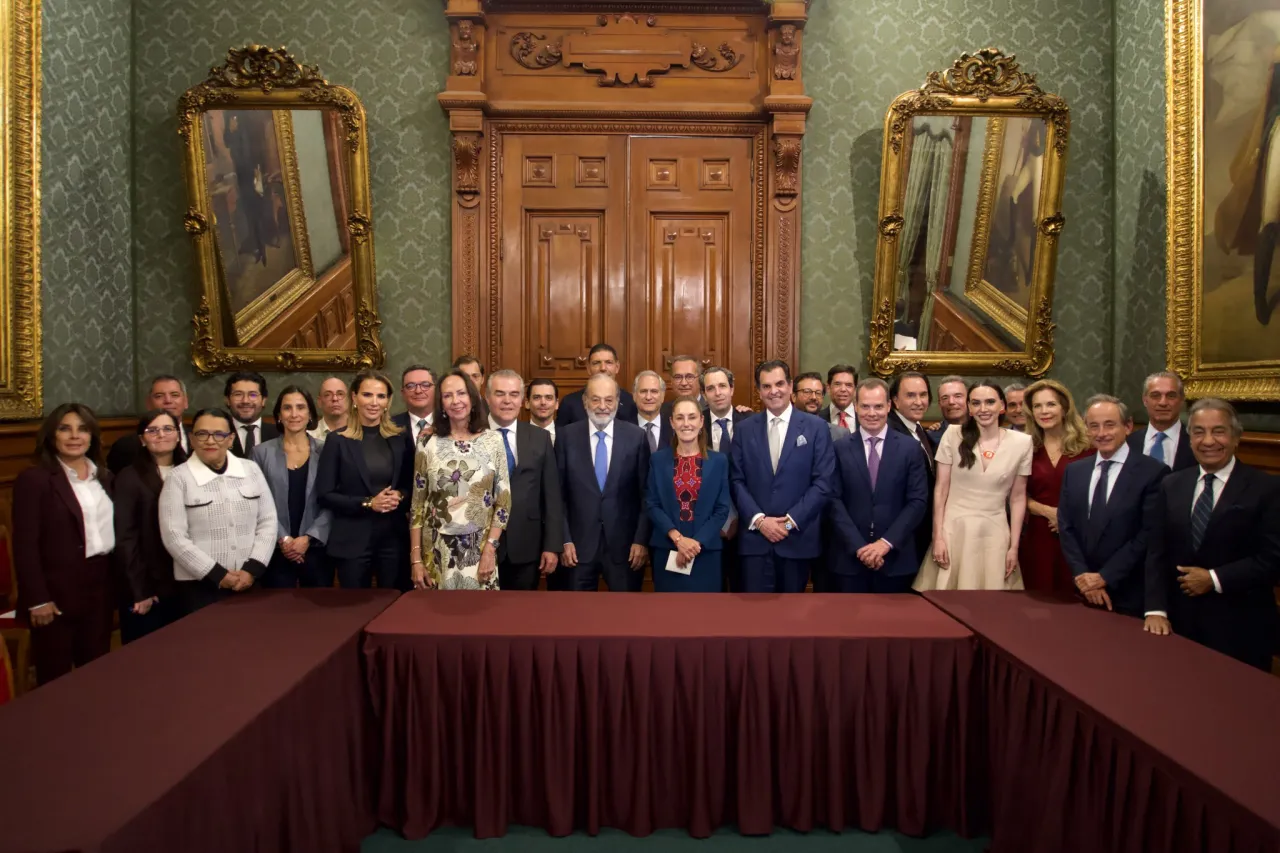 Sheinbaum impulsa inversiones clave en México con diálogo estratégico con empresarios